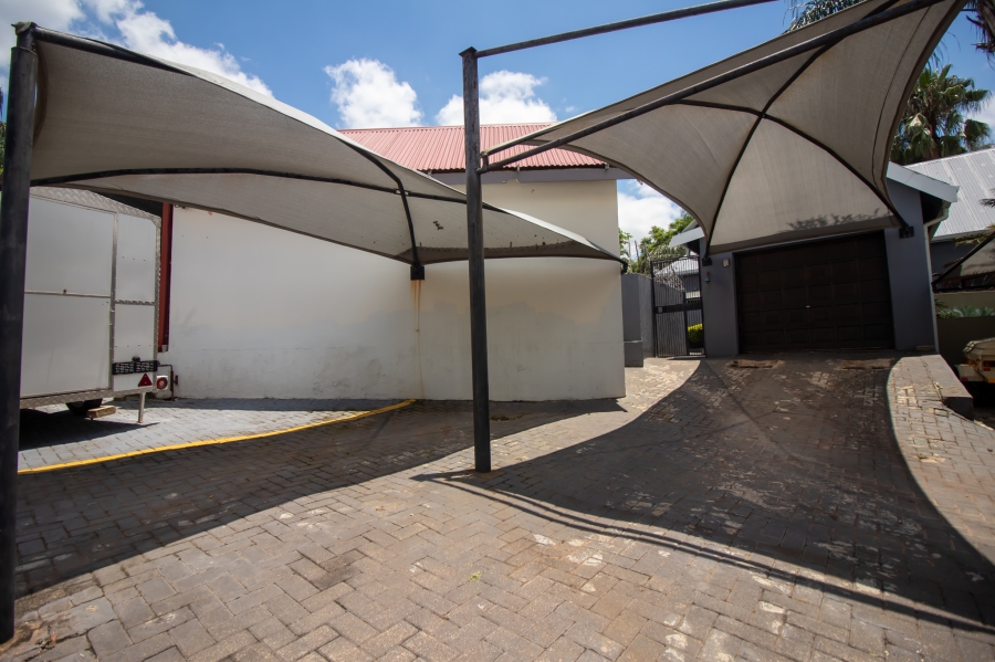 To Let 3 Bedroom Property for Rent in Geelhoutpark North West